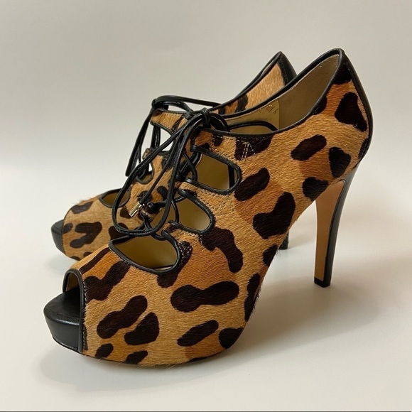 Talbots Calf Hair Cheetah Print Lace Up Heels, Women’s Size 5.5M - Picture 1 of 12